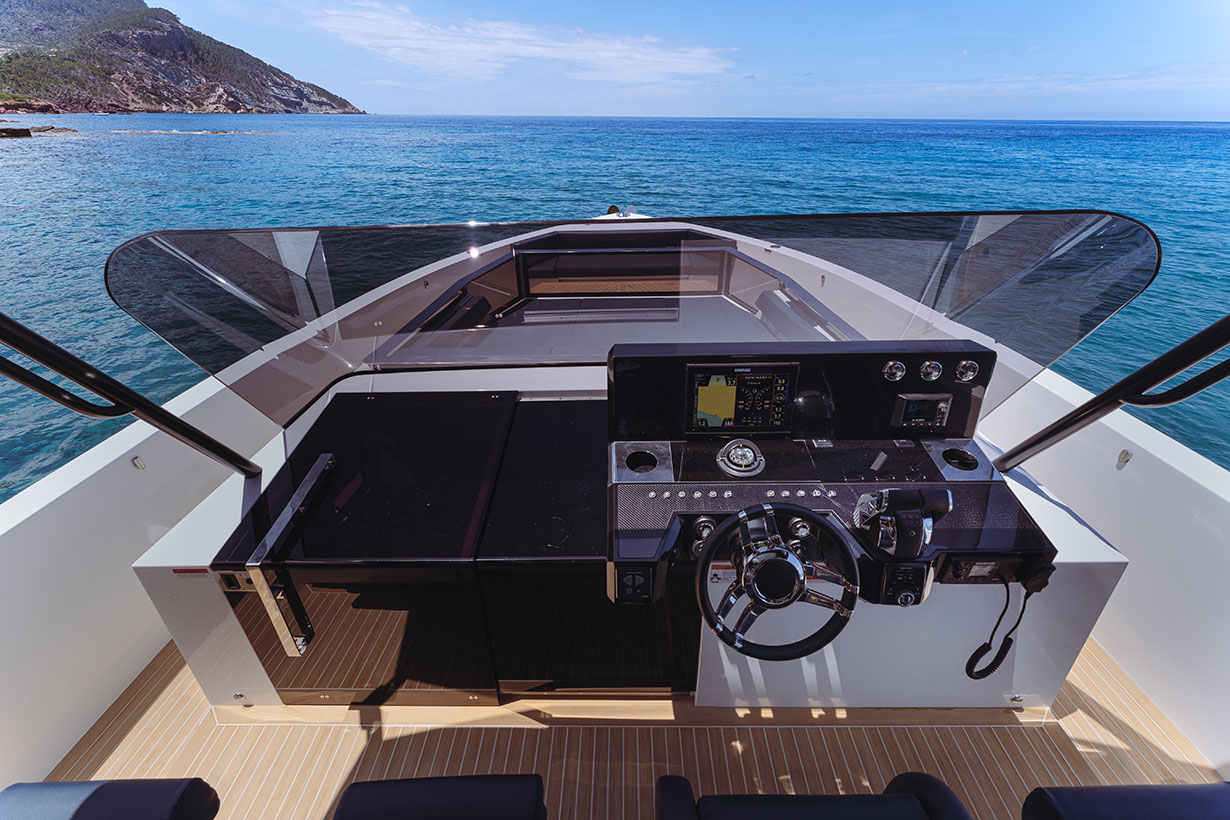 de antonio yachts d50 precio